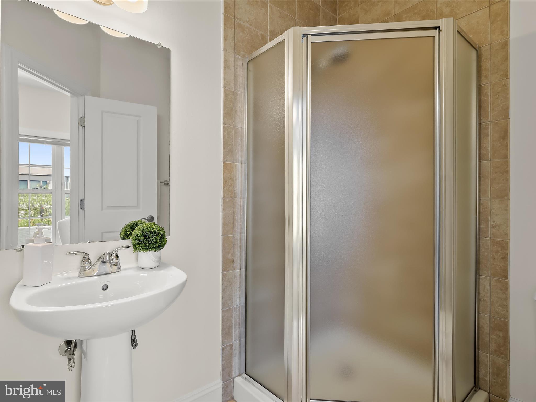 1335 Cooksie Street Baltimore, MD 21230 - Photo 28 of 46 Second Ensuite Bathroom