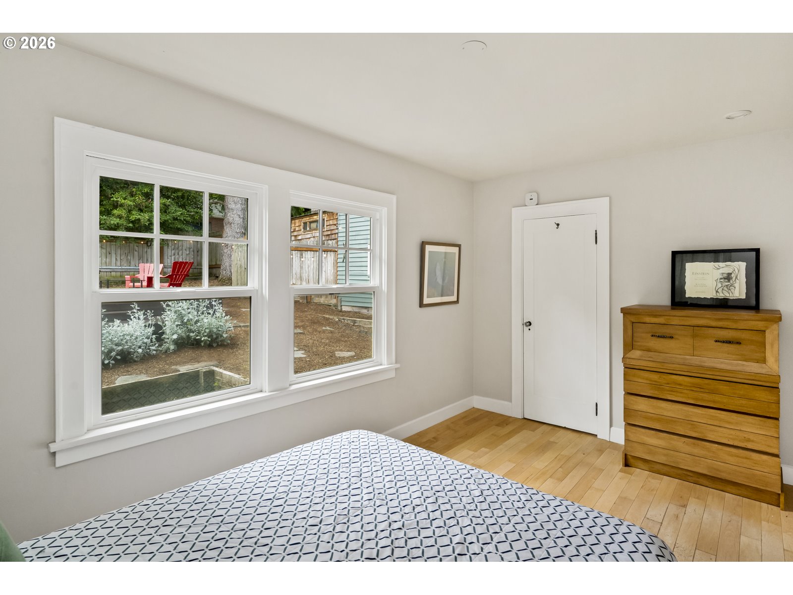 5232 Southwest Florida Street Portland, OR 97219 - Photo 15 of 41 Gallery Image 15