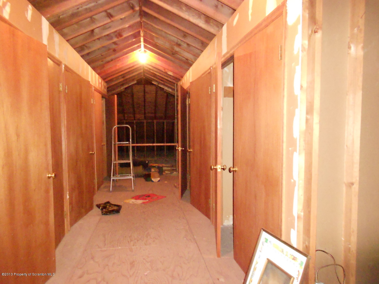 106 Overlook Road Clarks Summit, PA 18411 - Photo 29 of 31 Gallery Image 29