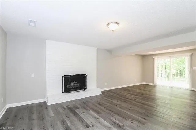 $2,365 | 4309 Rosebriar Lane, Winston-Salem, NC 27106