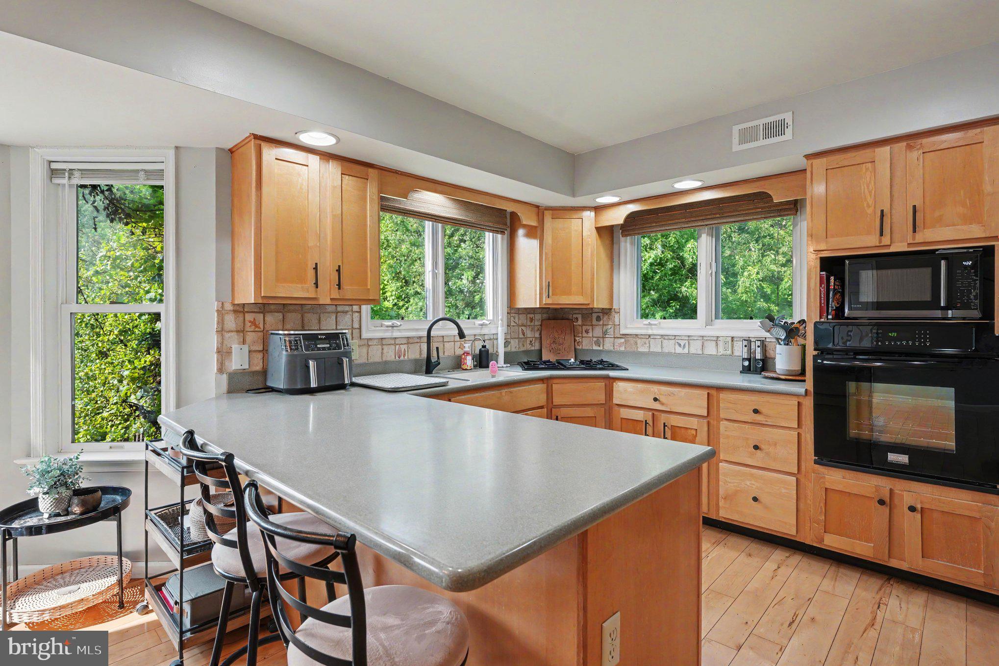 602 Quarry Road Perkasie, PA 18944 - Photo 8 of 33 Gallery Image 8