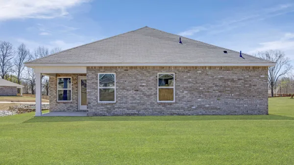 $323,900 | 67 Aurora Circle, Fayetteville, TN 37334