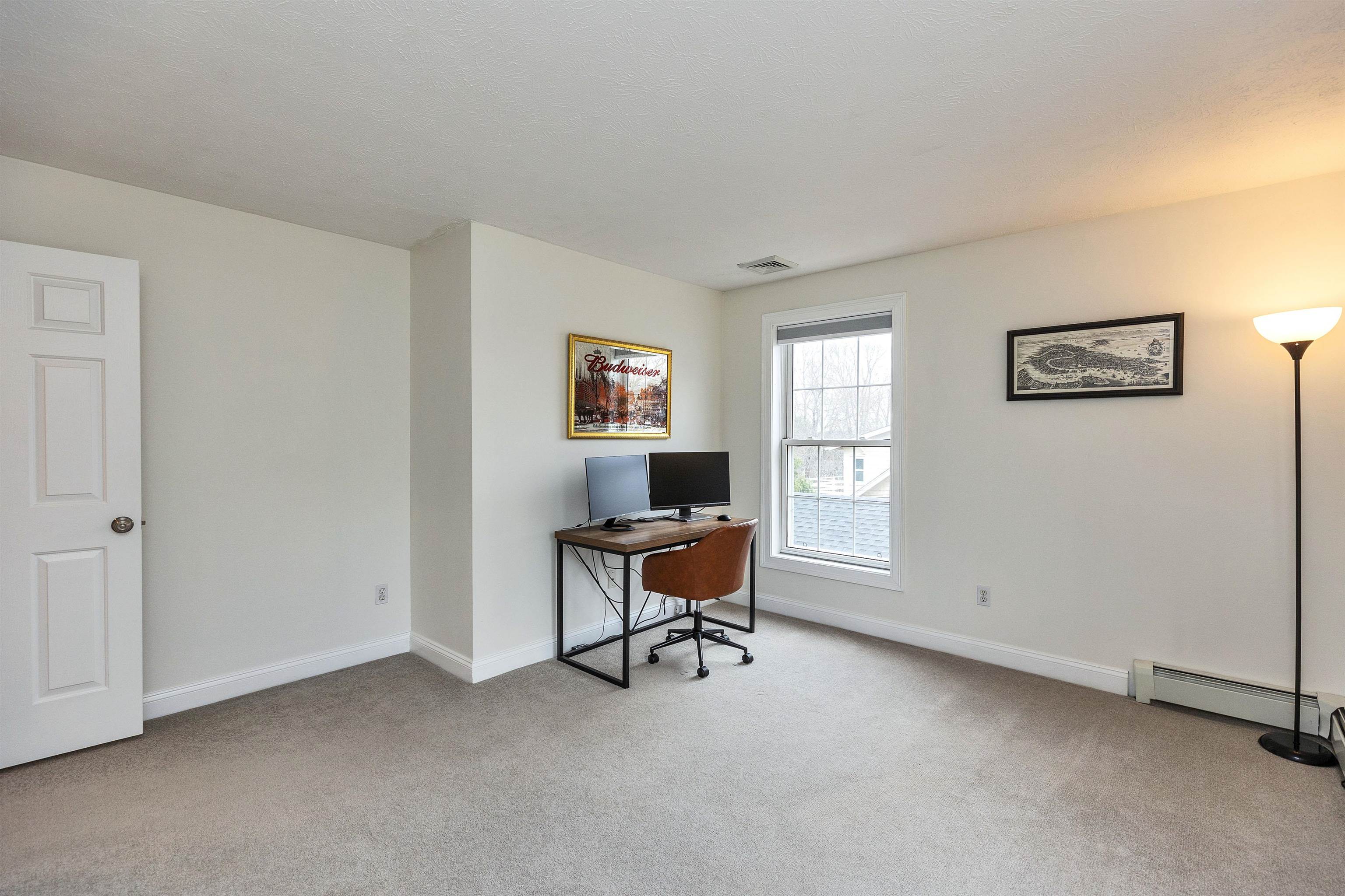 2246 Elm Street Manchester, NH 03104 - Photo 31 of 40