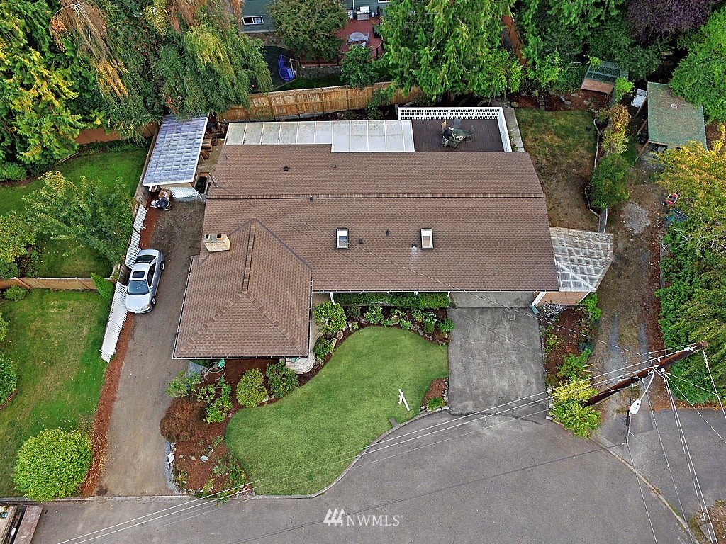 724 14th Way Southwest Edmonds, WA 98020 - Photo 2 of 24 Gallery Image 2