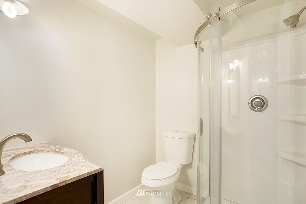 724 14th Way Southwest Edmonds, WA 98020 - Photo 17 of 24 Gallery Image 17