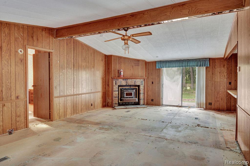 4137 Port Austin Road Caseville, MI 48725 - Photo 9 of 37 DSC07612.jpg
