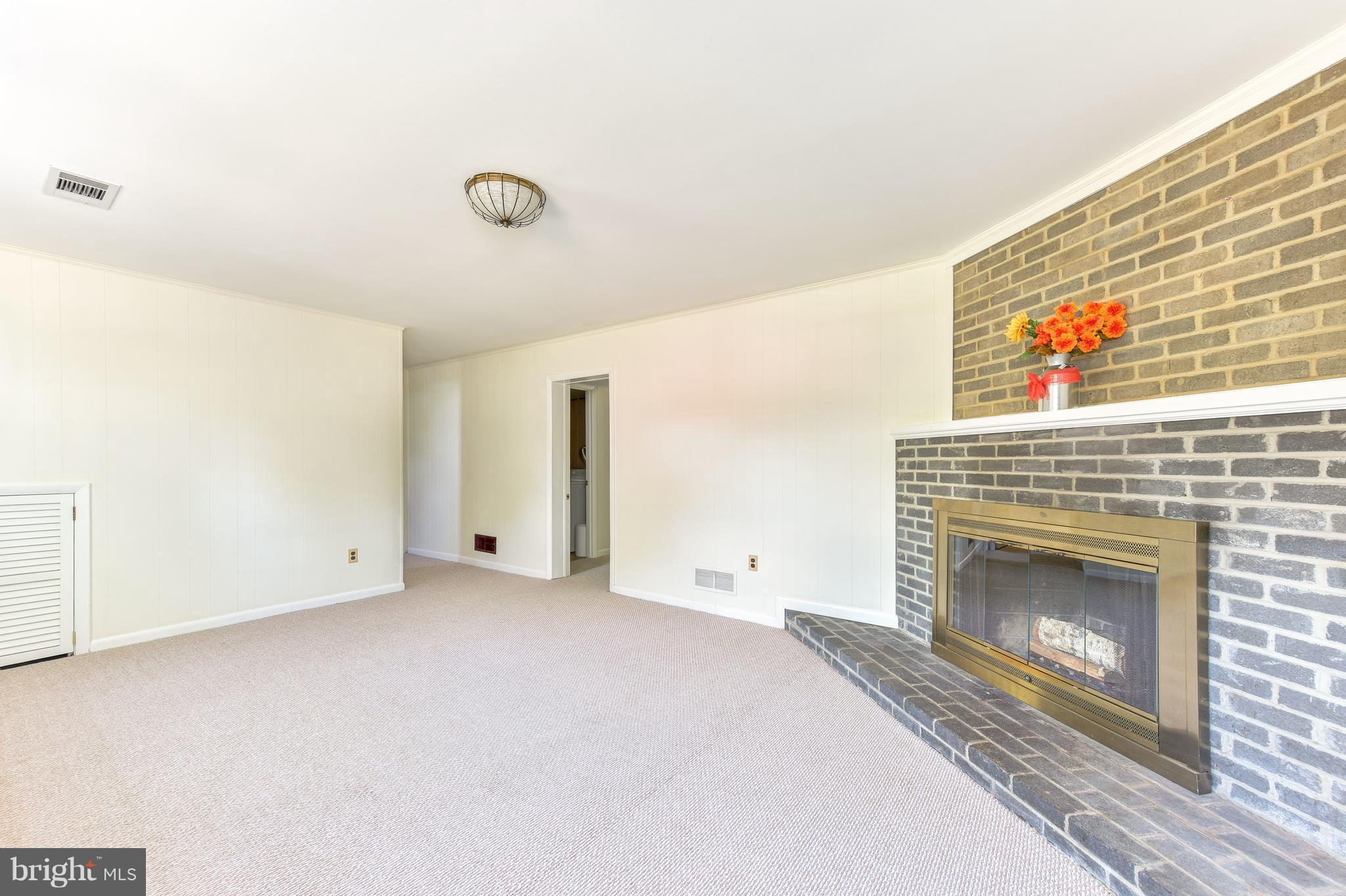 2620 Culpeper Road Alexandria, VA 22308 - Photo 21 of 30 Family Room w/ fireplace