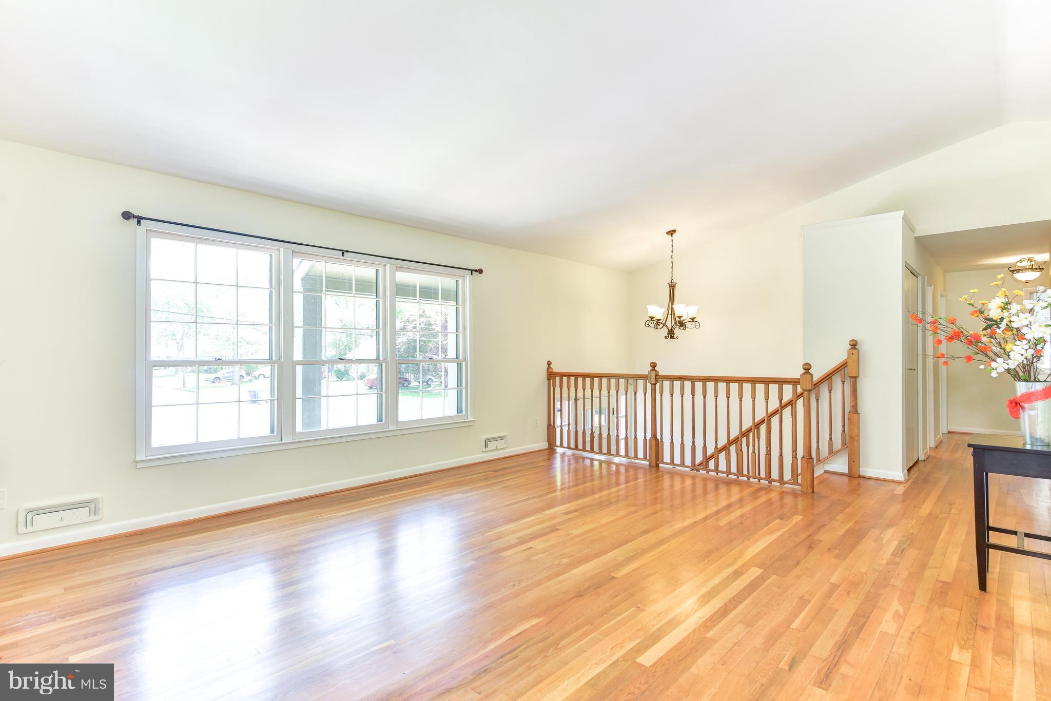 2620 Culpeper Road Alexandria, VA 22308 - Photo 5 of 30 Bright open space