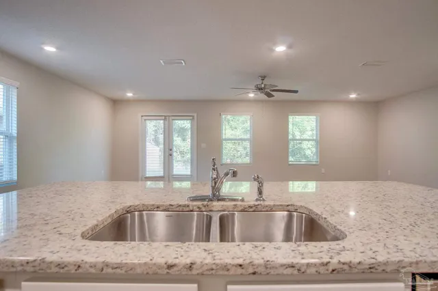 $1,845 | 7818 Lakeside Oaks Drive, Pensacola, FL 32526