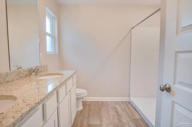 $1,845 | 7818 Lakeside Oaks Drive, Pensacola, FL 32526