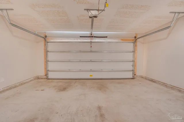 $1,845 | 7818 Lakeside Oaks Drive, Pensacola, FL 32526