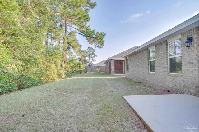$1,845 | 7818 Lakeside Oaks Drive, Pensacola, FL 32526