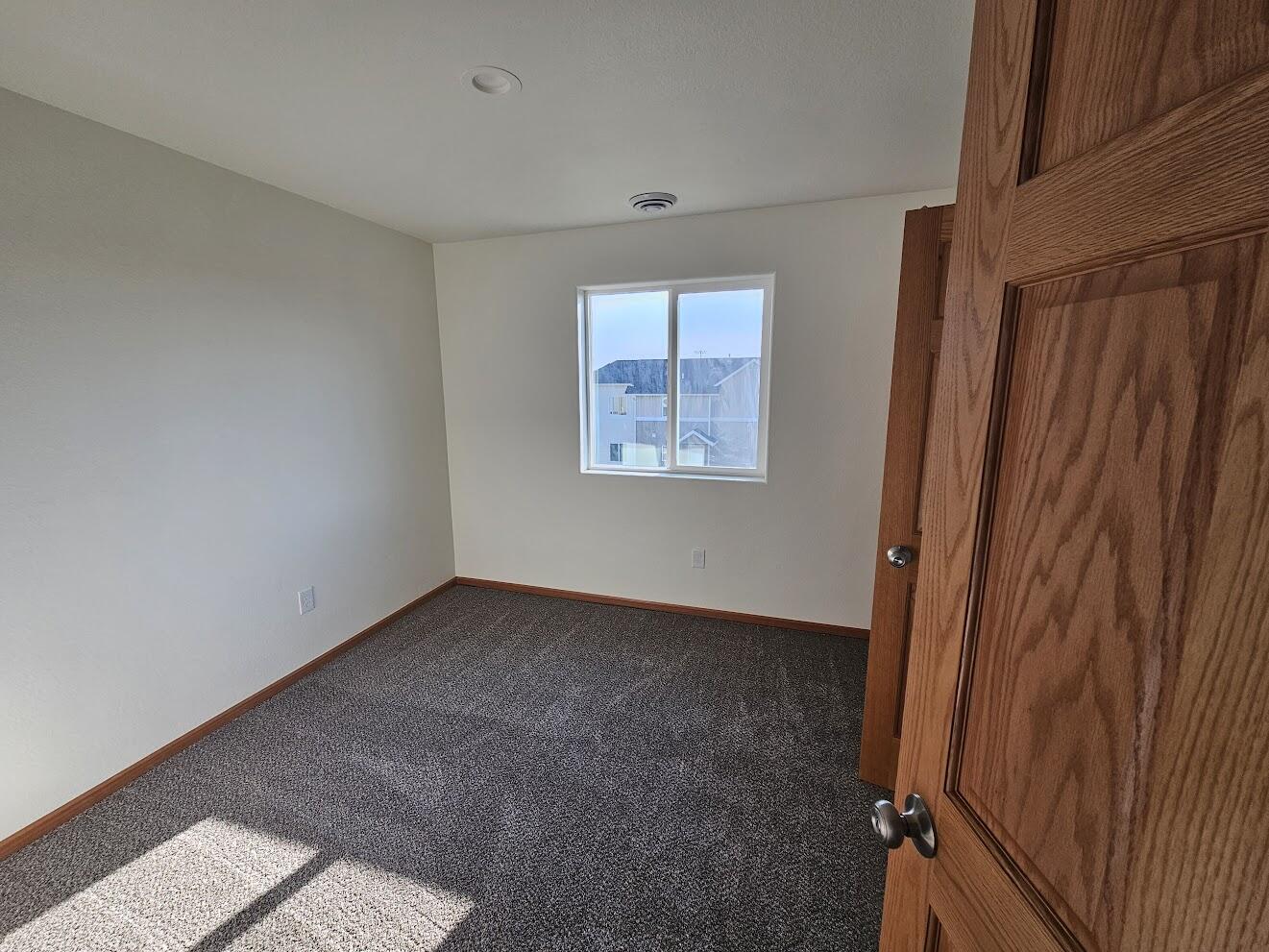 1045 Covey Run Road, Unit M9) Sheridan, WY 82801 - Photo 16 of 20 20250908_085119
