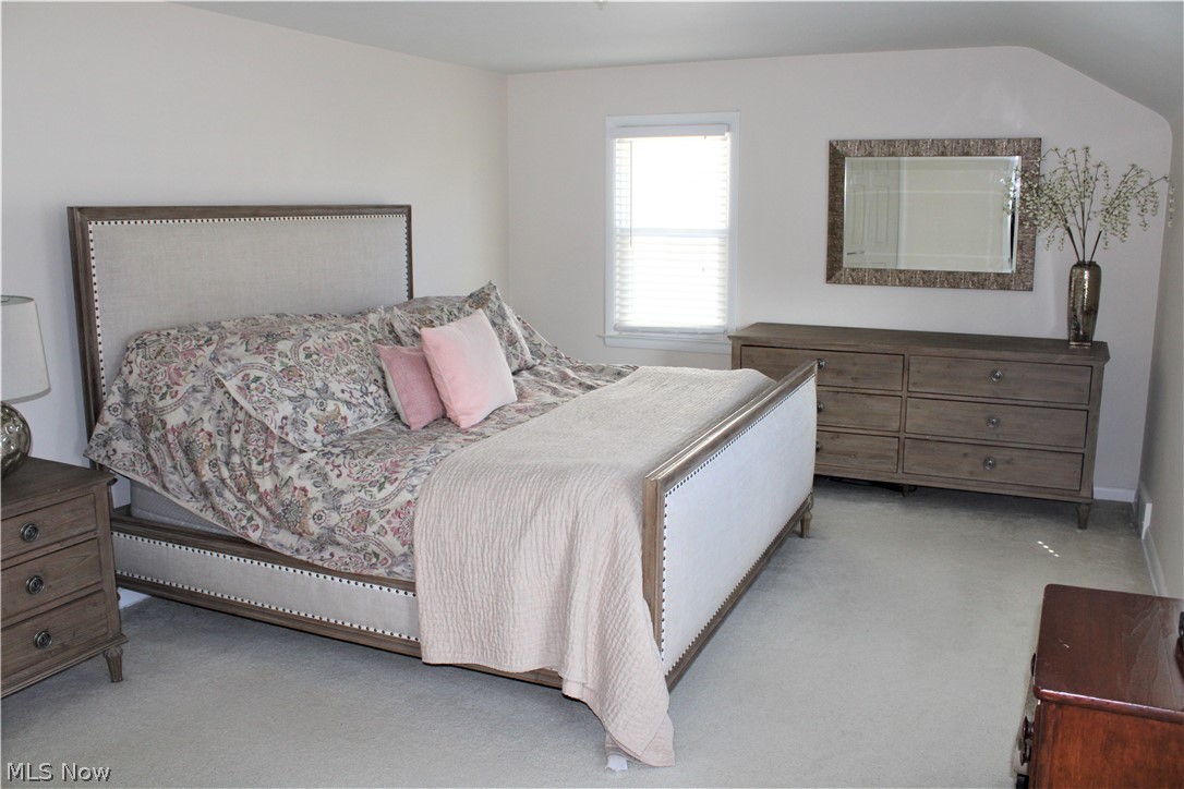 1240 Ford Road Lyndhurst, OH 44124 - Photo 11 of 19 Gallery Image 11