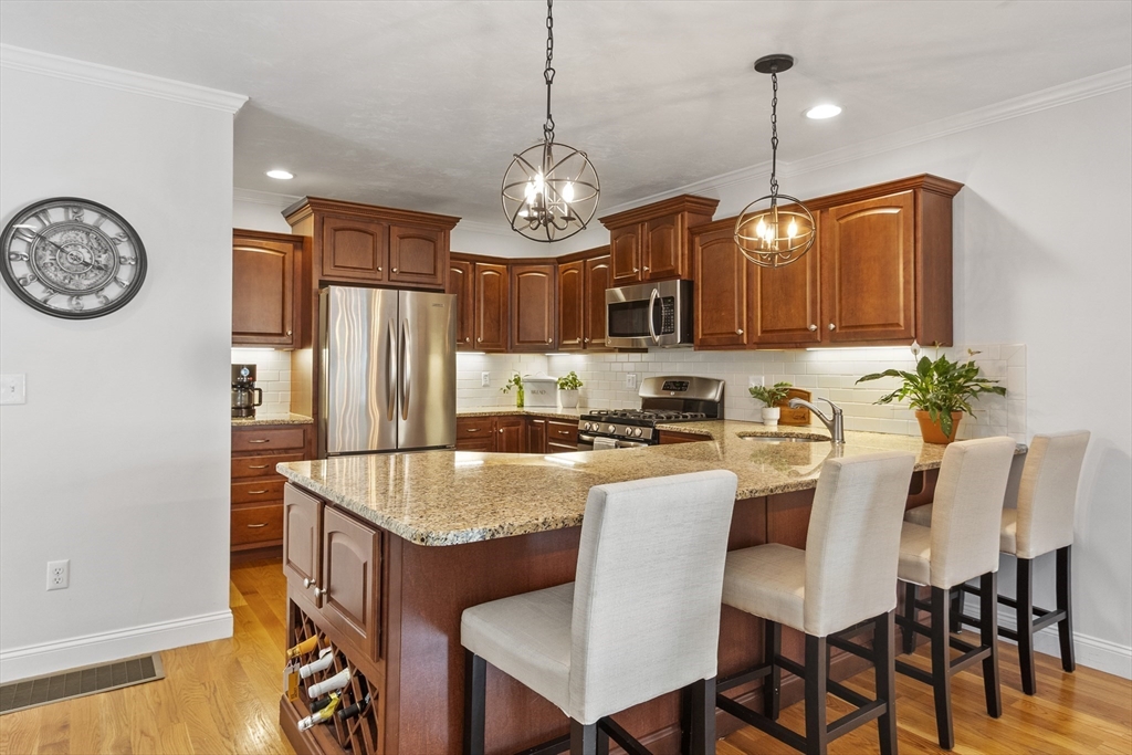 105 Dudley Road, Unit 105 Berlin, MA 01503 - Photo 6 of 34