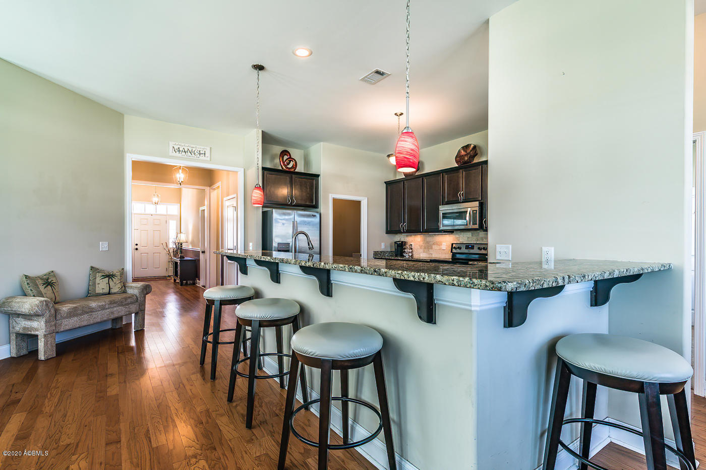 55 Providence Way Ridgeland, SC 29936 - Photo 11 of 42 11 Casual dining