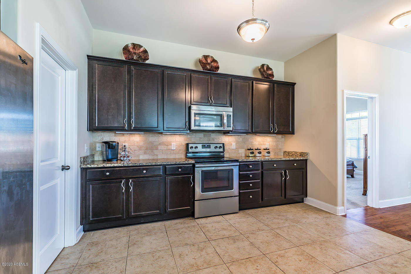 55 Providence Way Ridgeland, SC 29936 - Photo 14 of 42 14 Kitchen