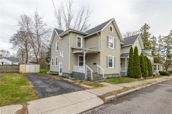 $139,900 | 10 Worthington Avenue, Geneva City, NY 14456