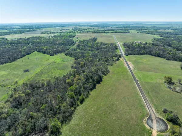 $135,000 | 220 Little Branch Lane, Cameron, TX 76520