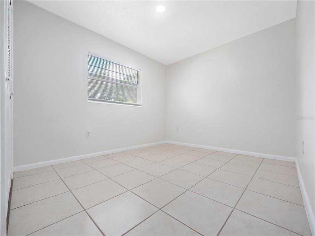 5400 Fox Briar Trail Orlando, FL 32808 - Photo 16 of 31 a view of an empty room