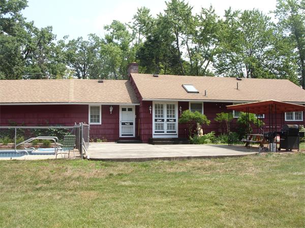 28 Soule Road Wilbraham, MA 01095 - Photo 2 of 12 Gallery Image 2
