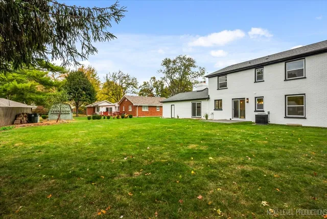 a front view of house with yard