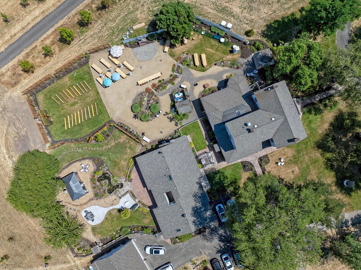 883 Old Stage Road Central Point, OR 97502 - Photo 120 of 123 DJI_20240621152235_0210_D copy