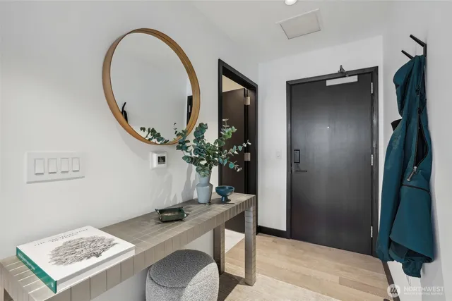 $955,000 | 889 Avenue Square Northeast, Unit 503, Bellevue, WA 98004