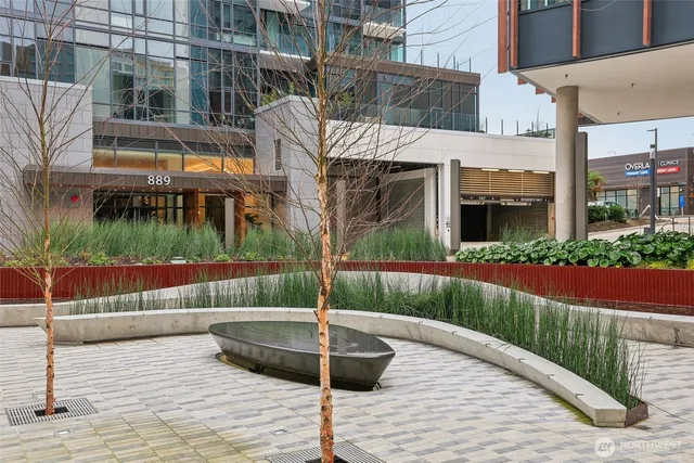 $955,000 | 889 Avenue Square Northeast, Unit 503, Bellevue, WA 98004