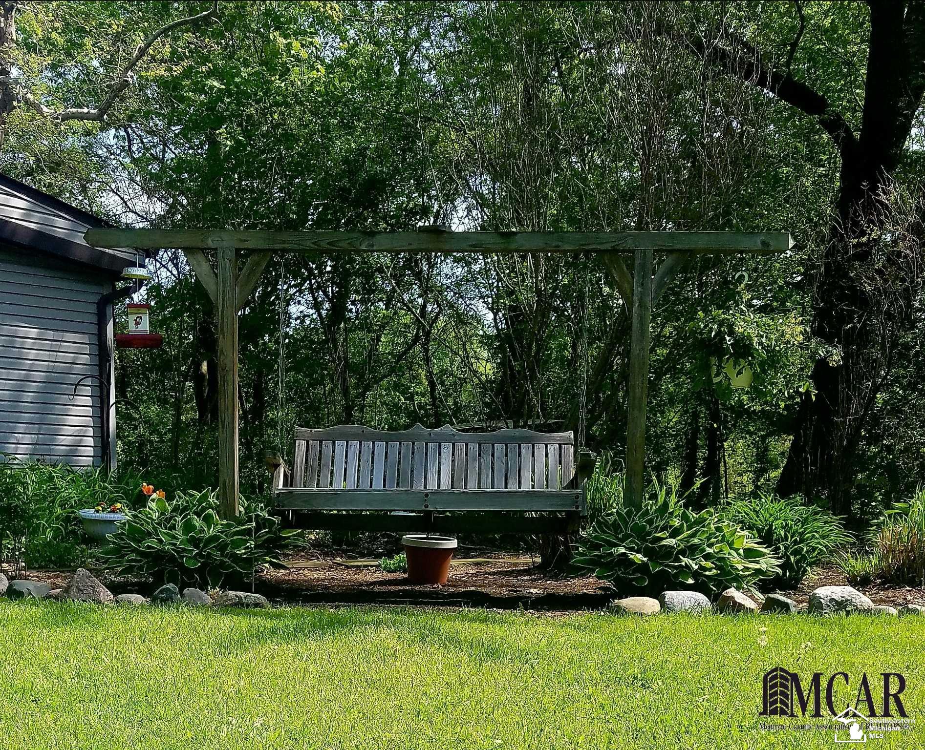 339 West Temperance Road Temperance, MI 48182 - Photo 6 of 20 21405720-5.JPG
