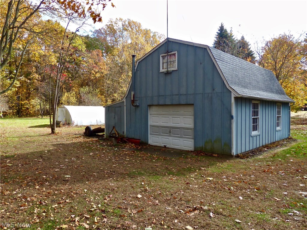 2295 Green Road Madison, OH 44057 - Photo 31 of 34