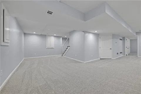 $525,000 | 8605 West 152nd Terrace, Overland Park, KS 66223