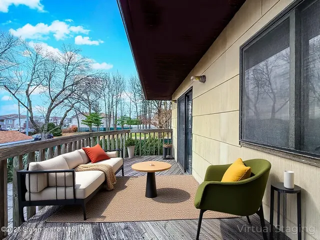 $659,000 | 850 Rensselaer Avenue | Woodrow