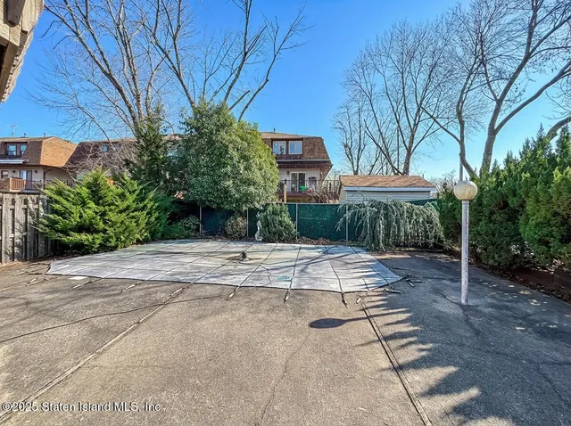 $659,000 | 850 Rensselaer Avenue | Woodrow