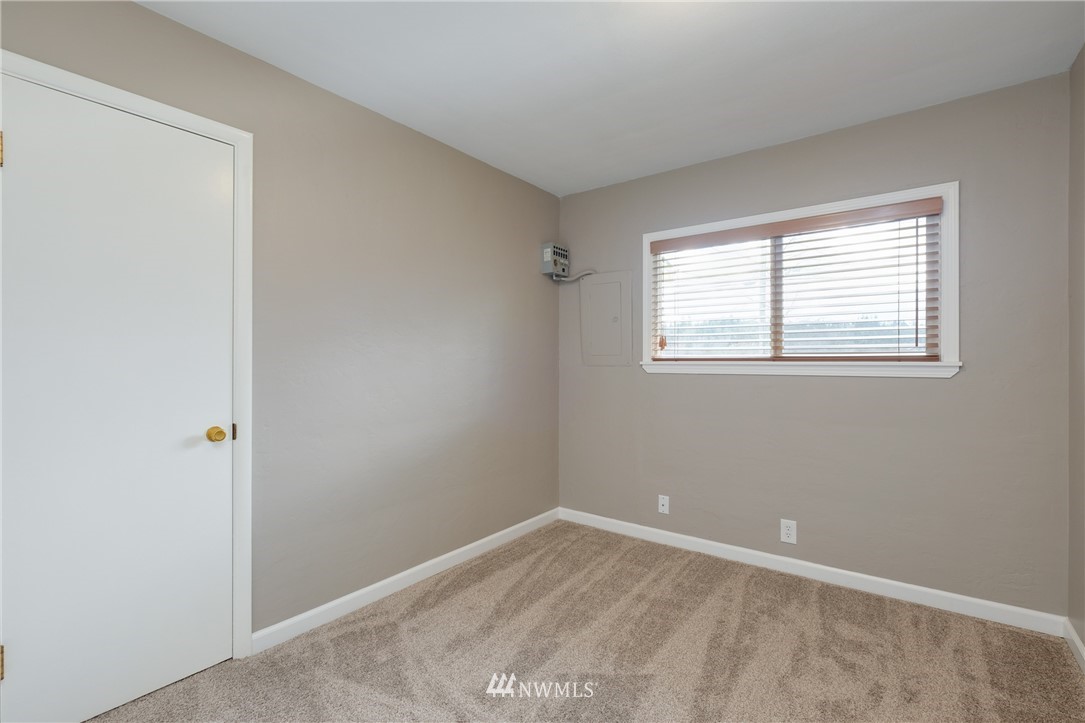 5477 Lake Valley Road Southeast Port Orchard, WA 98367 - Photo 18 of 37 Gallery Image 18