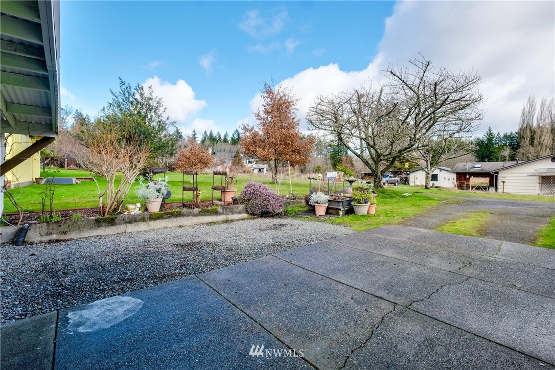 5477 Lake Valley Road Southeast Port Orchard, WA 98367 - Photo 26 of 37 Gallery Image 26