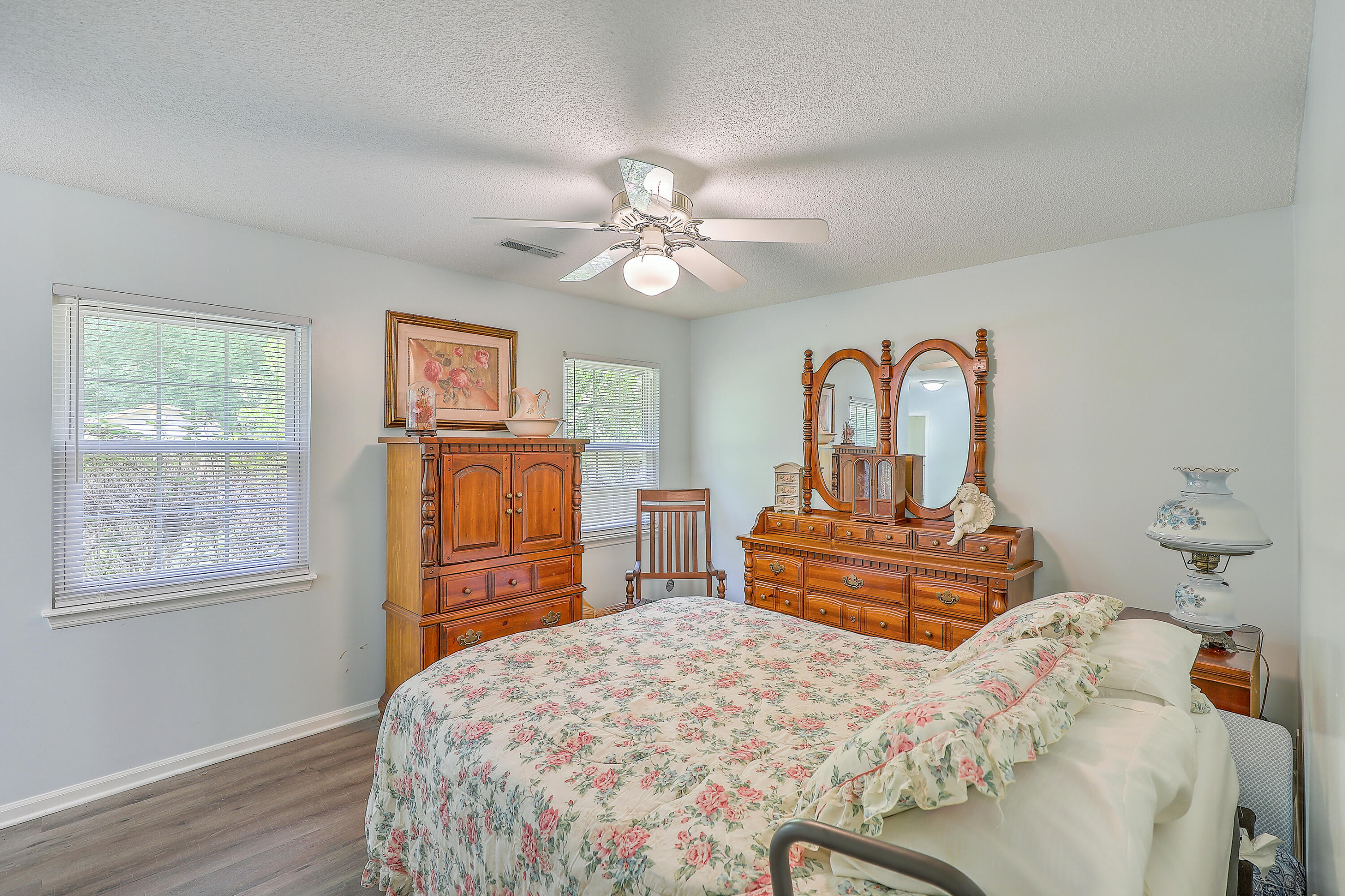 116 Commons Way Goose Creek, SC 29445 - Photo 17 of 23 0W7A8881_2_3_4_5_6_7