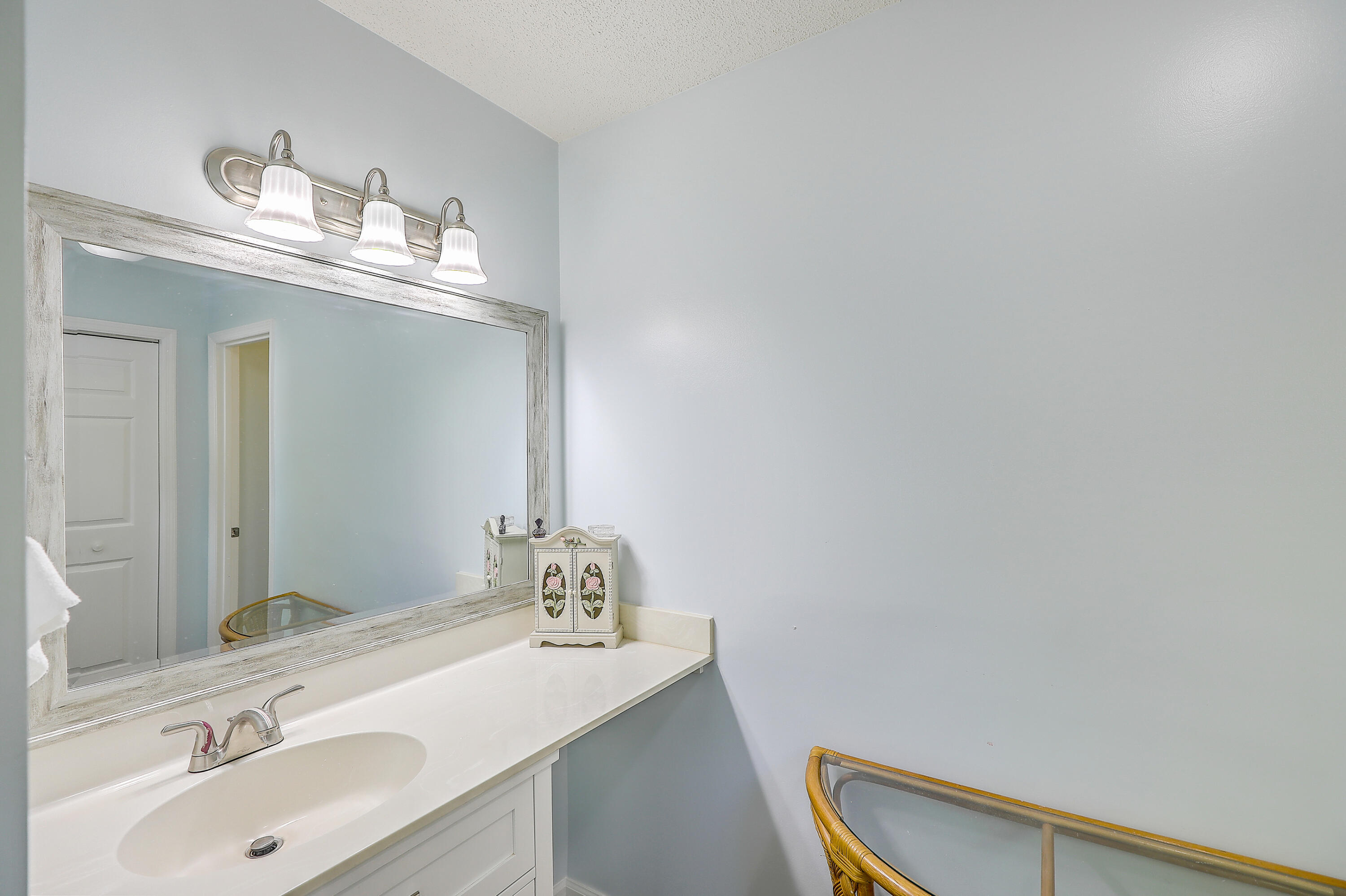 116 Commons Way Goose Creek, SC 29445 - Photo 19 of 23 0W7A8902_3_4_5_6_7_8