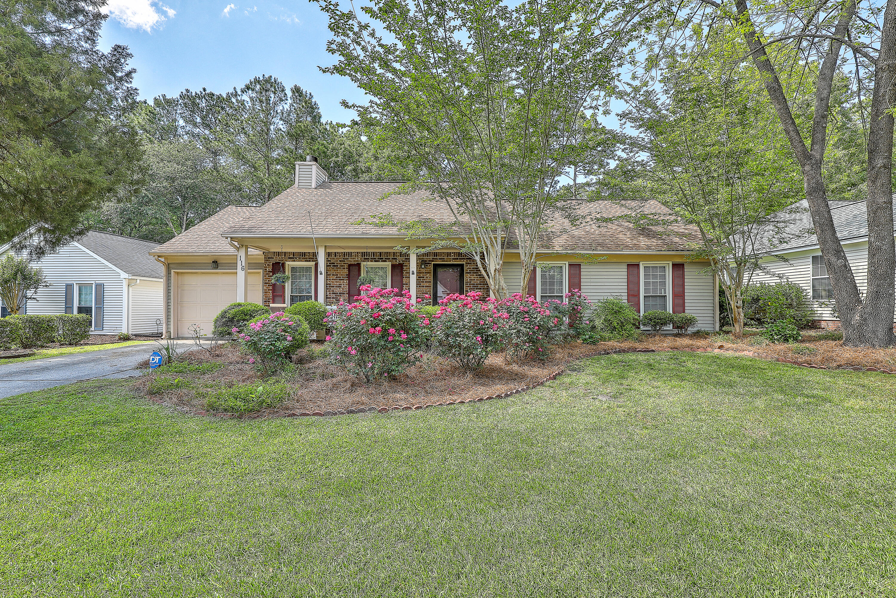 116 Commons Way Goose Creek, SC 29445 - Photo 2 of 23 0W7A8965_66_67_68_69_70_71