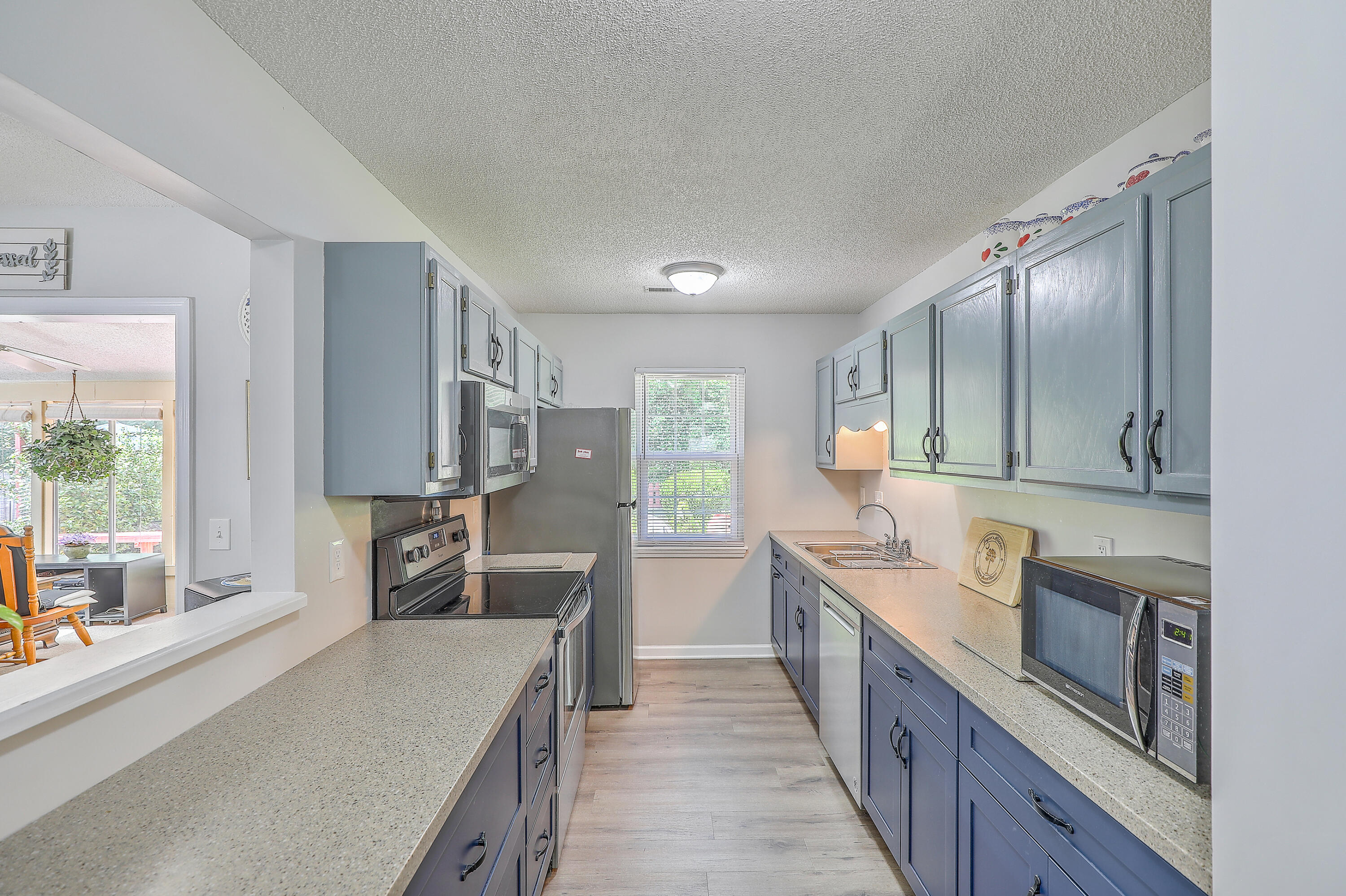 116 Commons Way Goose Creek, SC 29445 - Photo 7 of 23 0W7A8832_3_4_5_6_7_8