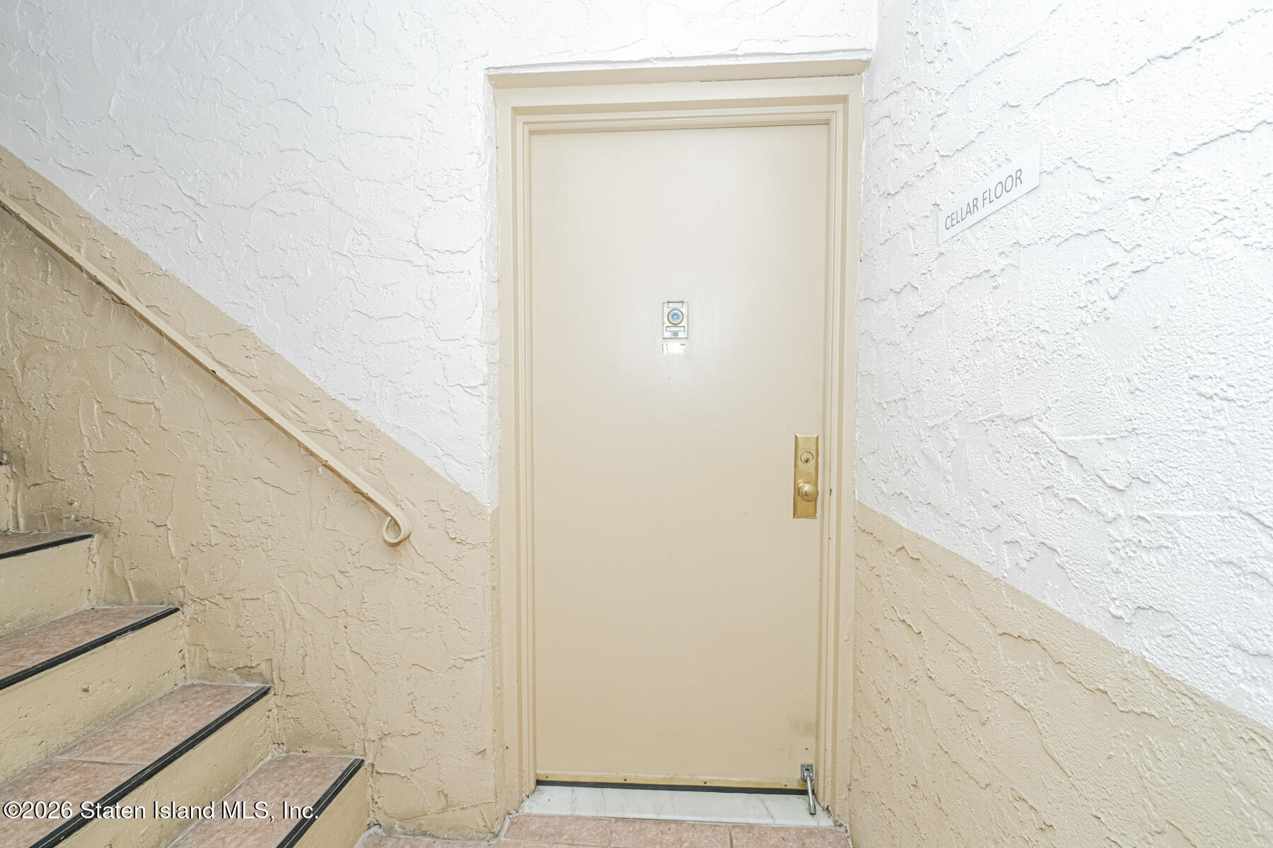 490 Clove Road, Unit MS Staten Island, NY 10310 - Photo 17 of 20 Entrance