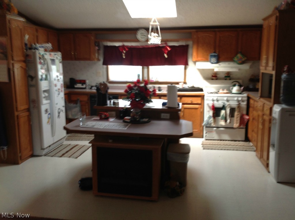 25901 Township Line Road Minerva, OH 44657 - Photo 4 of 25 Gallery Image 4