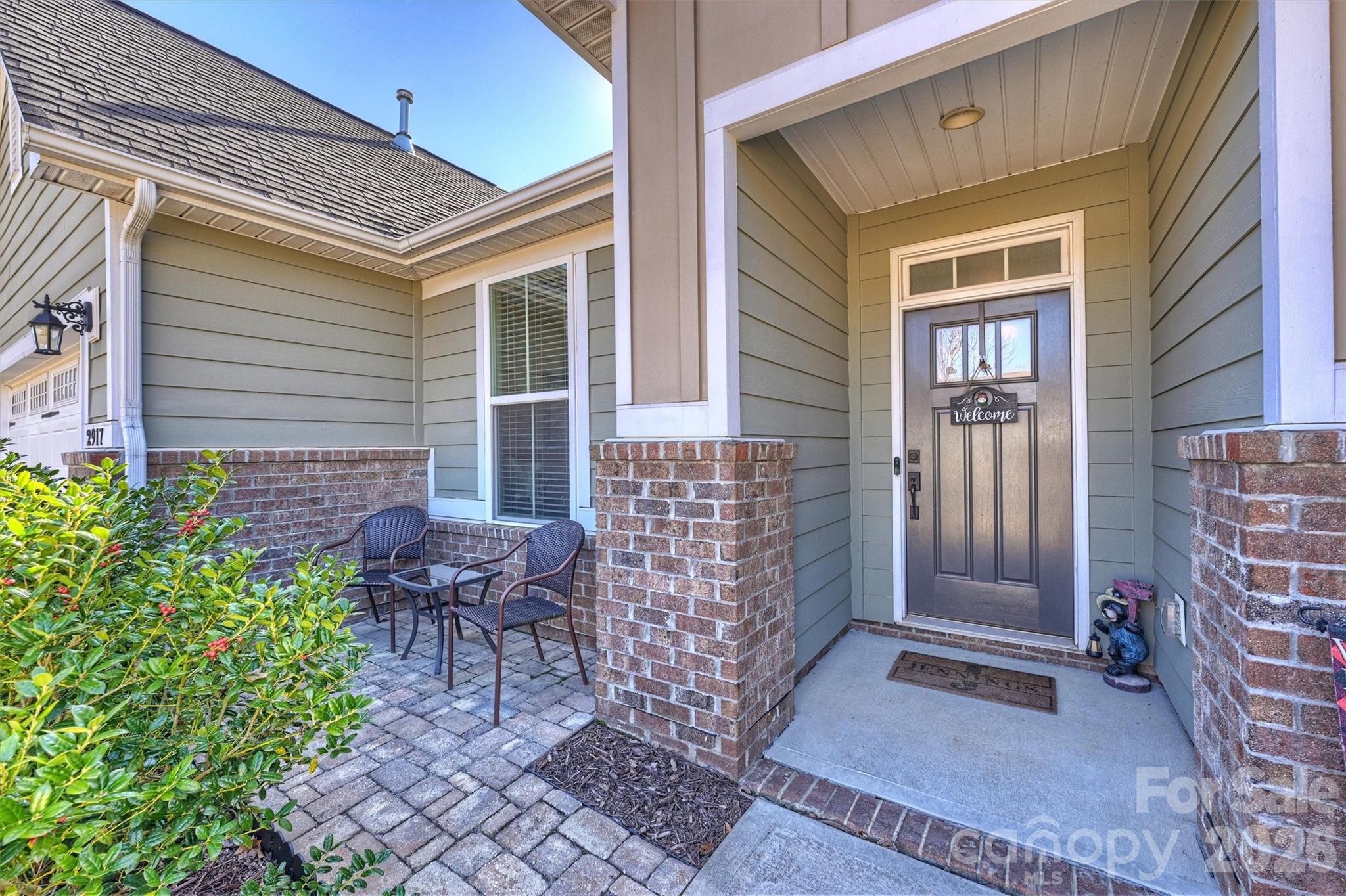 2917 Hiddenbrook Way Fort Mill, SC 29707 - Photo 4 of 48