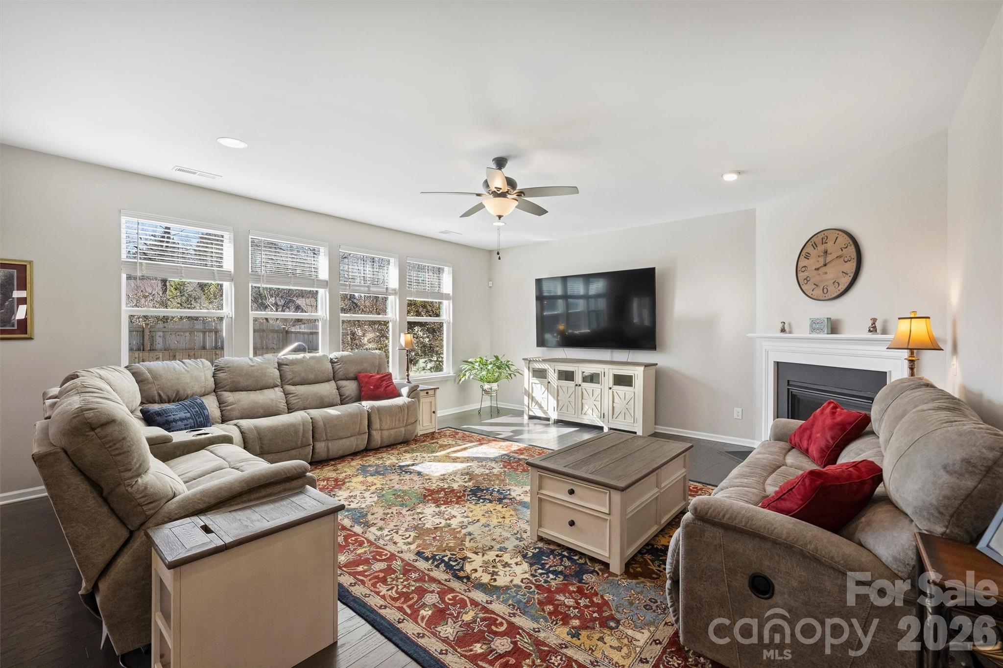 2917 Hiddenbrook Way Fort Mill, SC 29707 - Photo 9 of 48