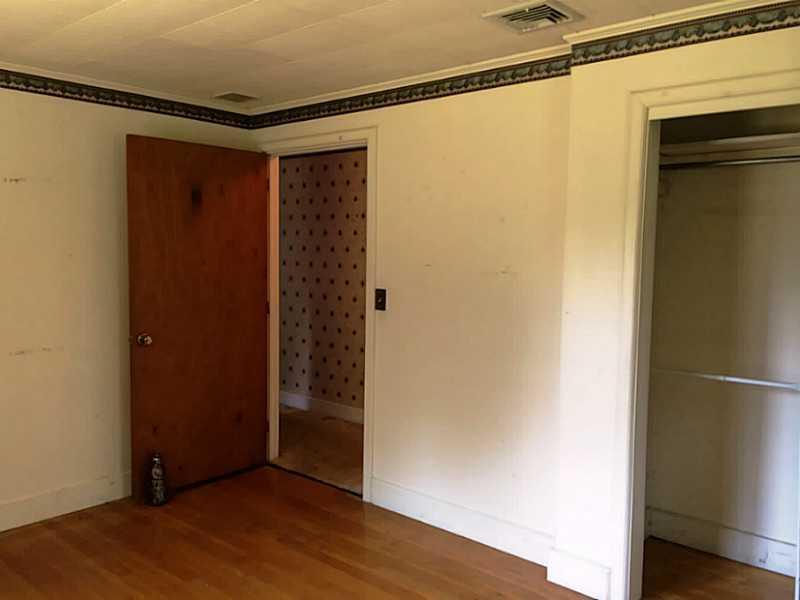 243 Foreside Road Topsham, ME 04086 - Photo 25 of 34 Master Bedroom.