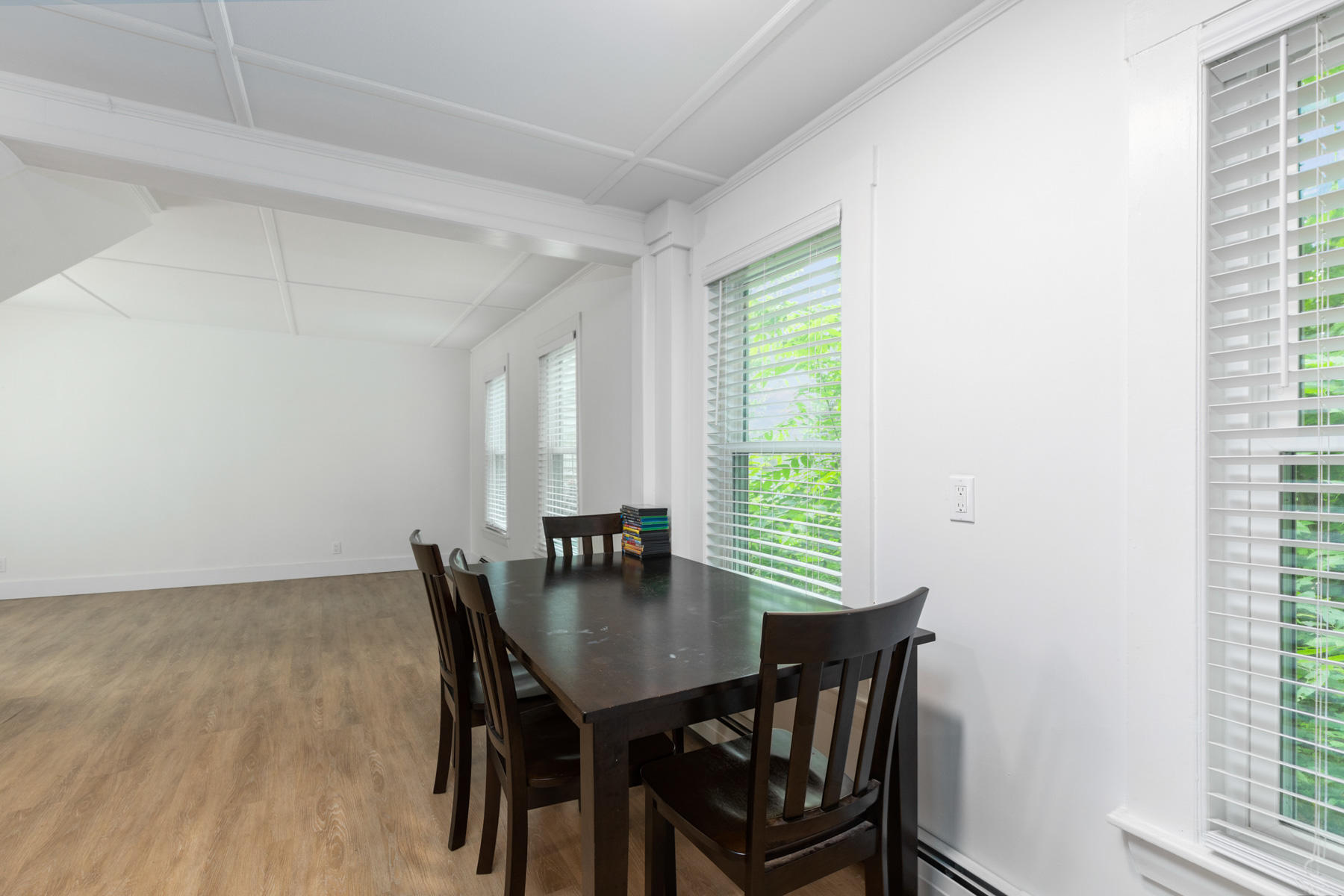 91 Sullivan Street Berwick, ME 03901 - Photo 10 of 54 Secoast-Re-Photos-7