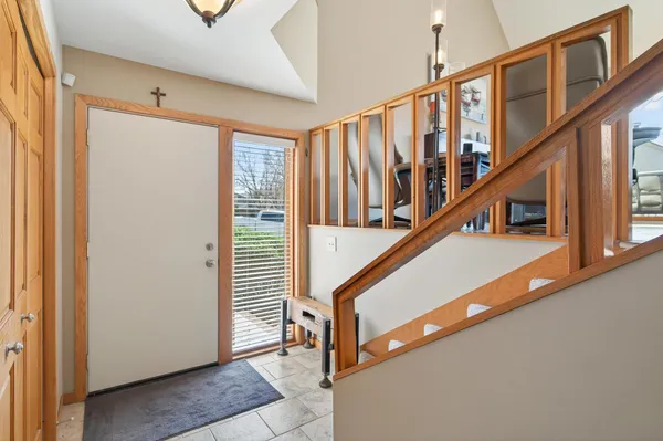 $770,000 | 6568 Harborview Circle Northeast, Prior Lake, MN 55372