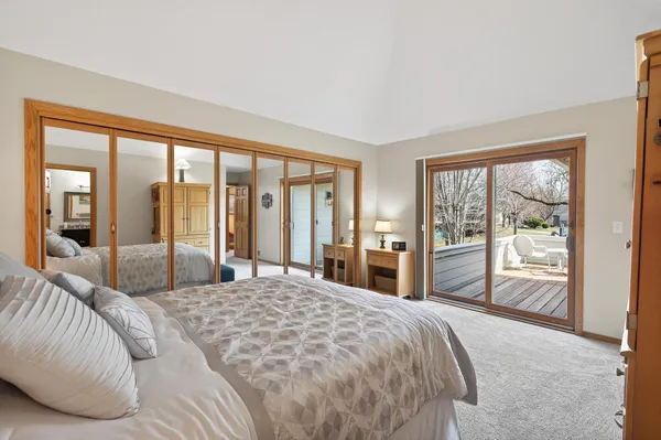 $770,000 | 6568 Harborview Circle Northeast, Prior Lake, MN 55372