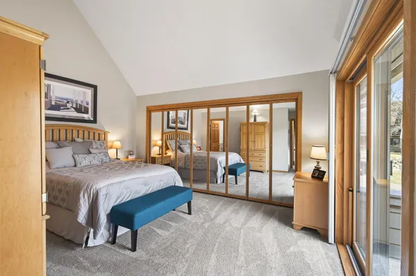 $770,000 | 6568 Harborview Circle Northeast, Prior Lake, MN 55372