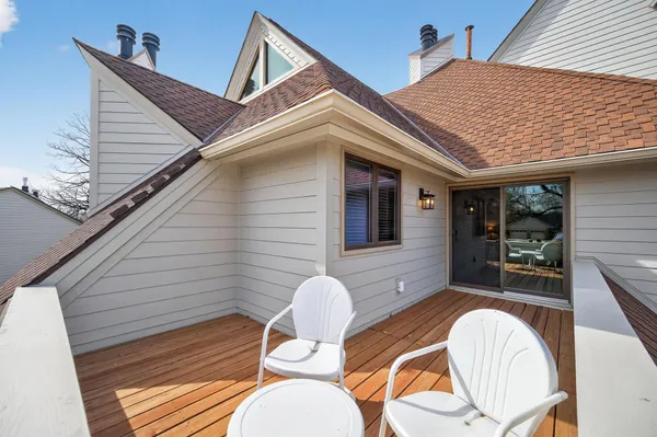 $770,000 | 6568 Harborview Circle Northeast, Prior Lake, MN 55372